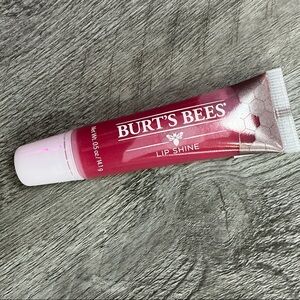 Moisturizing Blush Lip Shine Shade #020 with Apricot Wax